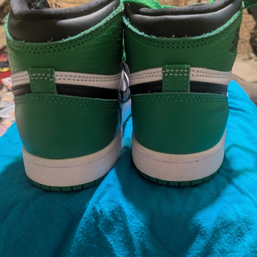 Nike Air Jordan Retro 1 Black, Green, and White High Tops - Picture 3 of 9